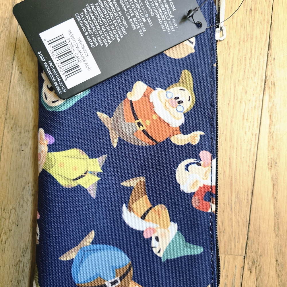 Loungefly x Disney Seven Dwarfs Navy Zip Pouch - Picture 2 of 4